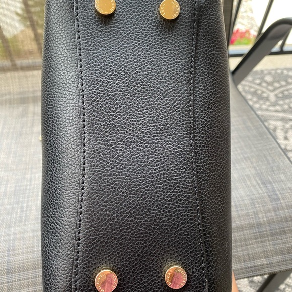 MICHAEL KORS Selby Black Pebble Leather Bag - Picture 4 of 7